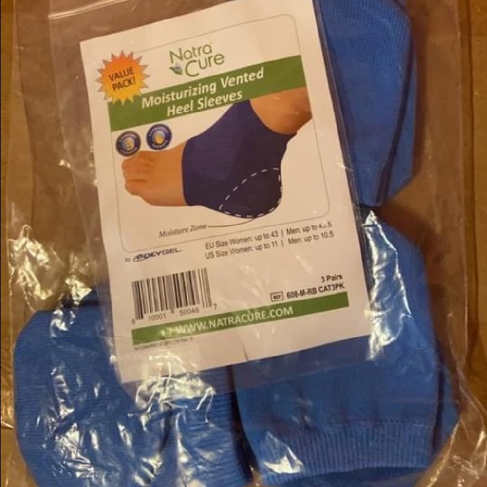 Unisex Moisturizing Vented Heel Sleeves